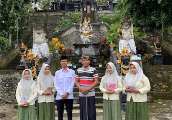 Menggali Budaya Lokal: Perjalanan Pendidikan di Situs Bersejarah